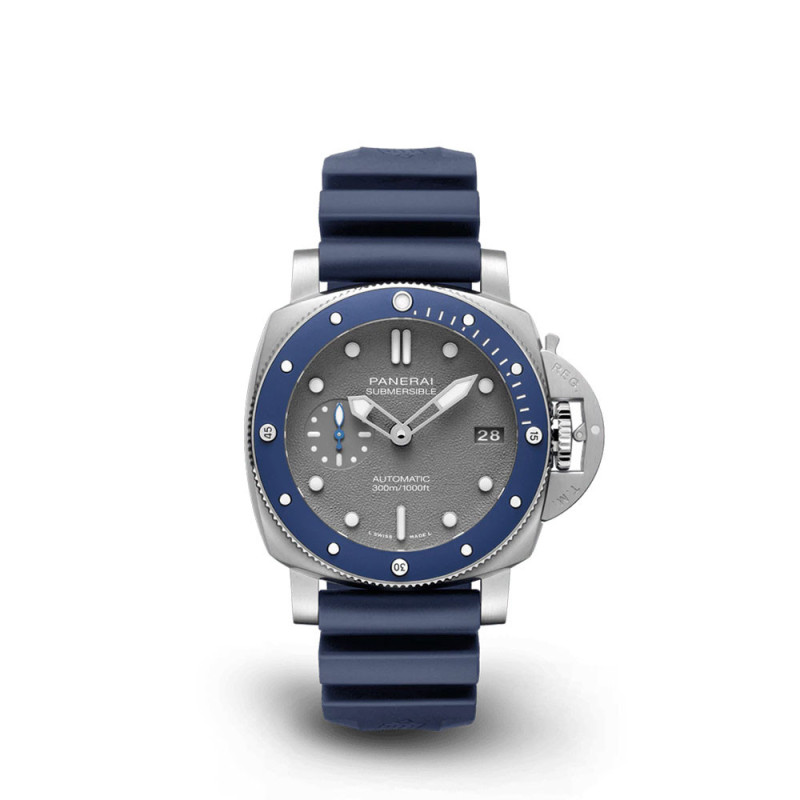 Montre Panerai Luminor Submersible 42 mm automatique cadran gris boîtier acier bracelet en caoutchouc bleu