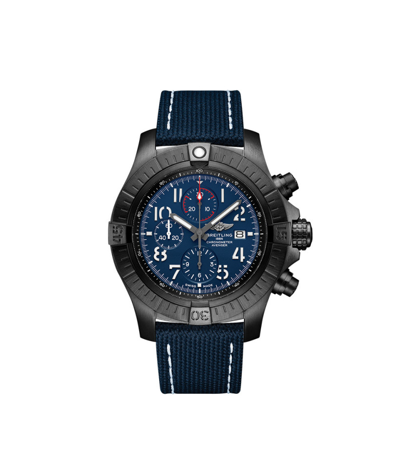 Montre Breitling Super Avenger Chronograph Night Mission cadran bleu bracelet en cuir de veau bleu 48mm