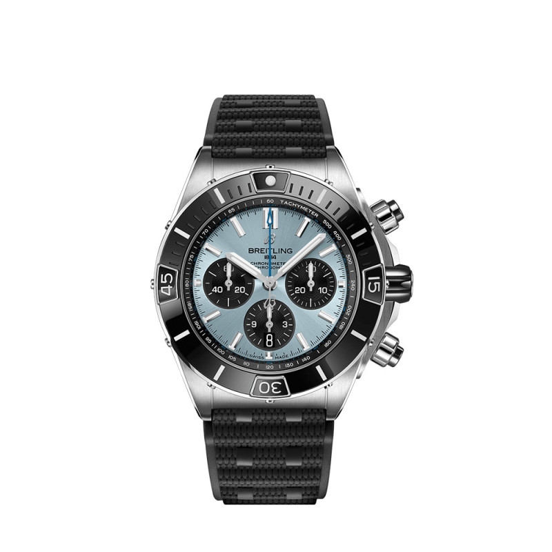 Montre Breitling Super Chronomat B01 automatique cadran bleu bracelet caoutchouc noir 44mm