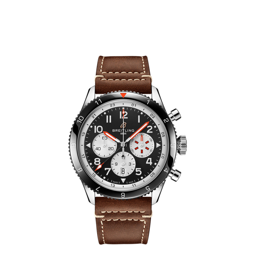 Montre Breitling Super AVI B04 Chronograph GMT automatique cadran noir bracelet en cuir de veau brun 46mm