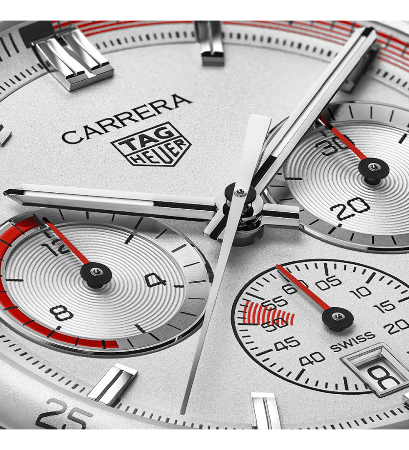 Montre TAG Heuer Carrera Chronosprint X Porsche Chronographe Automatique Cadran argenté Bracelet cuir 42 mm