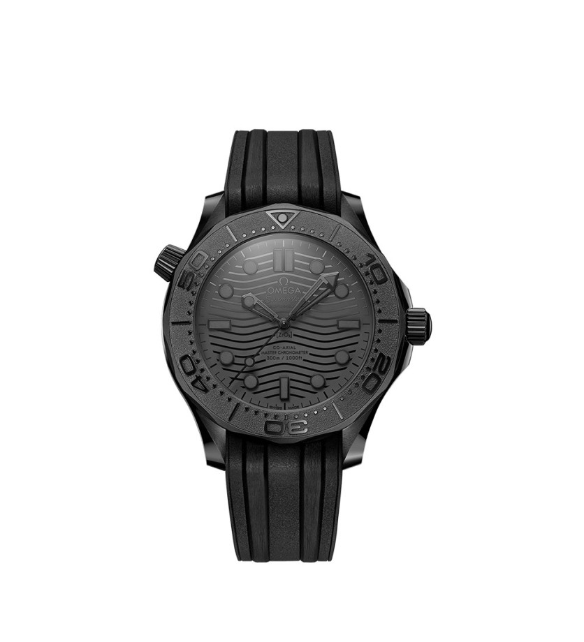 Montre Omega Seamaster Diver 300M Black Black Co-Axial Master Chronometer cadran noir bracelet caoutchouc noir 43,5mm