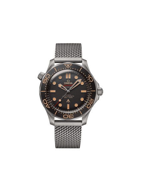 Montre Omega Seamaster Diver 300M Édition 007 automatique cadran marron bracelet titane 42mm