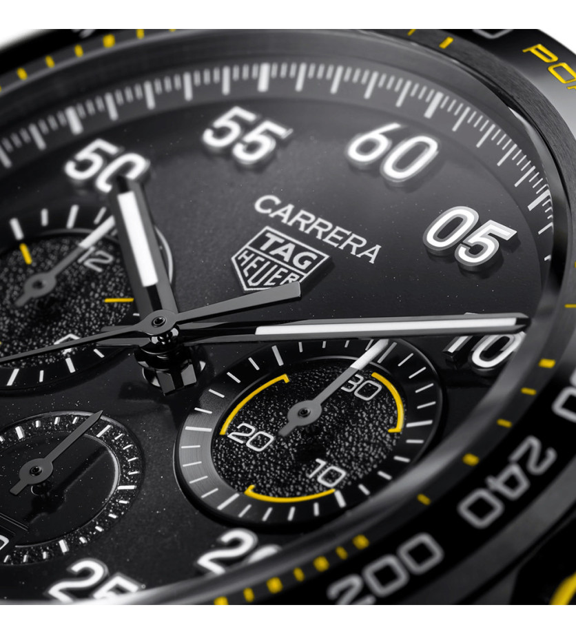 Montre TAG Heuer Carrera Porsche Chronographe - Edition Limitée - Cadran noir Bracelet en cuir noir et surpiqures jaunes 44mm