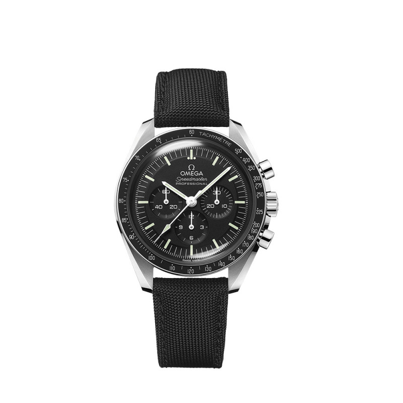 Montre Omega Speedmaster Moonwatch Professional Chronographe automatique cadran noir bracelet en nylon noir 42mm