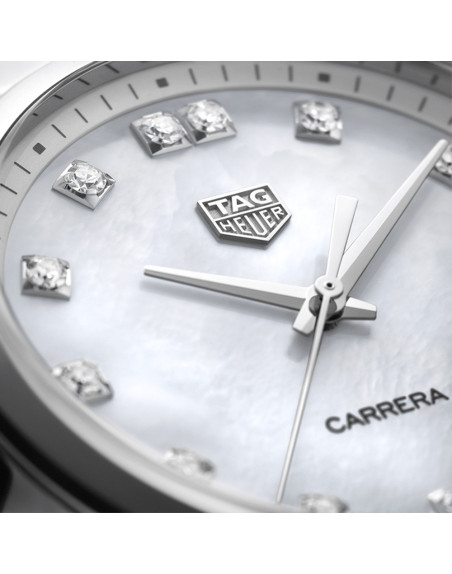 Montre TAG Heuer Carrera Quartz Cadran blanc index diamants Bracelet acier 32mm