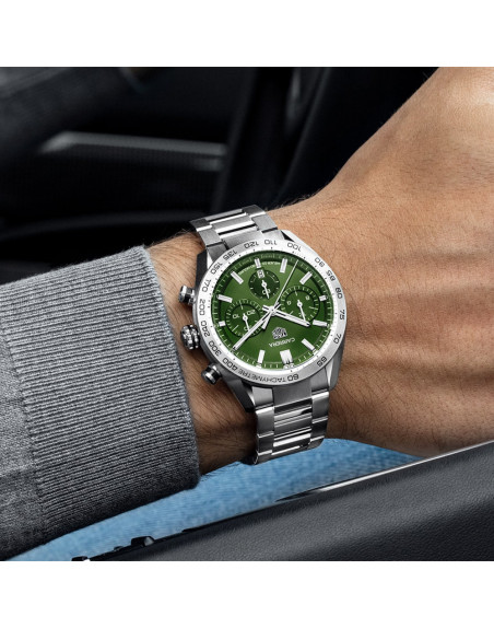 Montre TAG Heuer Carrera Chronographe Automatique Cadran vert Bracelet acier 44 mm