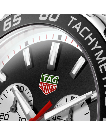 Montre TAG Heuer Formula 1 Chronographe Quartz Cadran noir Bracelet en acier satiné 43 mm