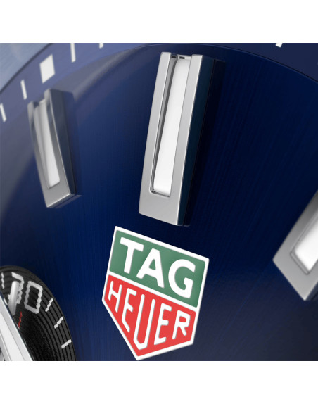 Montre TAG Heuer Formula 1 Chronographe Quartz Cadran soleillé bleu Bracelet acier 43 mm