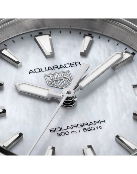 Montre Tag Heuer Aquaracer Professional 200 Solargraph quartz cadran blanc bracelet acier 34 mm