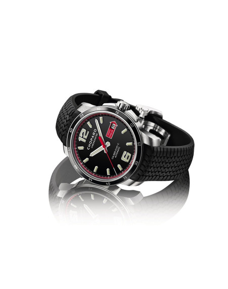 Montre Chopard Mille Miglia GTS automatique cadran noir bracelet caoutchouc 43 mm