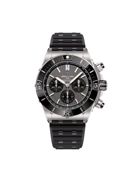 Montre Breitling Super Chronomat B01 automatique cadran anthracite bracelet en caoutchouc noir 44mm