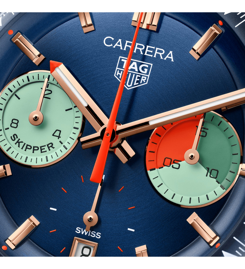 Montre TAG Heuer Carrera Chronograph Skipper automatique cadran bleu bracelet bleu 39mm