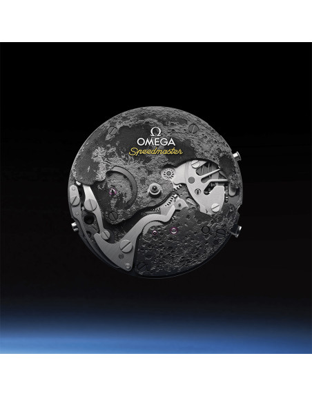 Montre Omega Speedmaster Apollo 8 Dark Side Of The Moon manuel cadran noir bracelet caoutchouc noir 44,25 mm